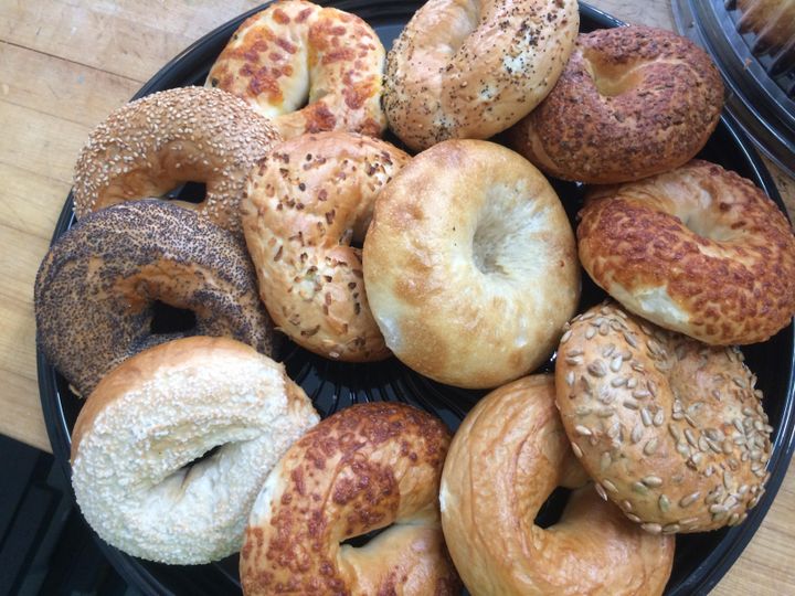 Baker's dozen bagels